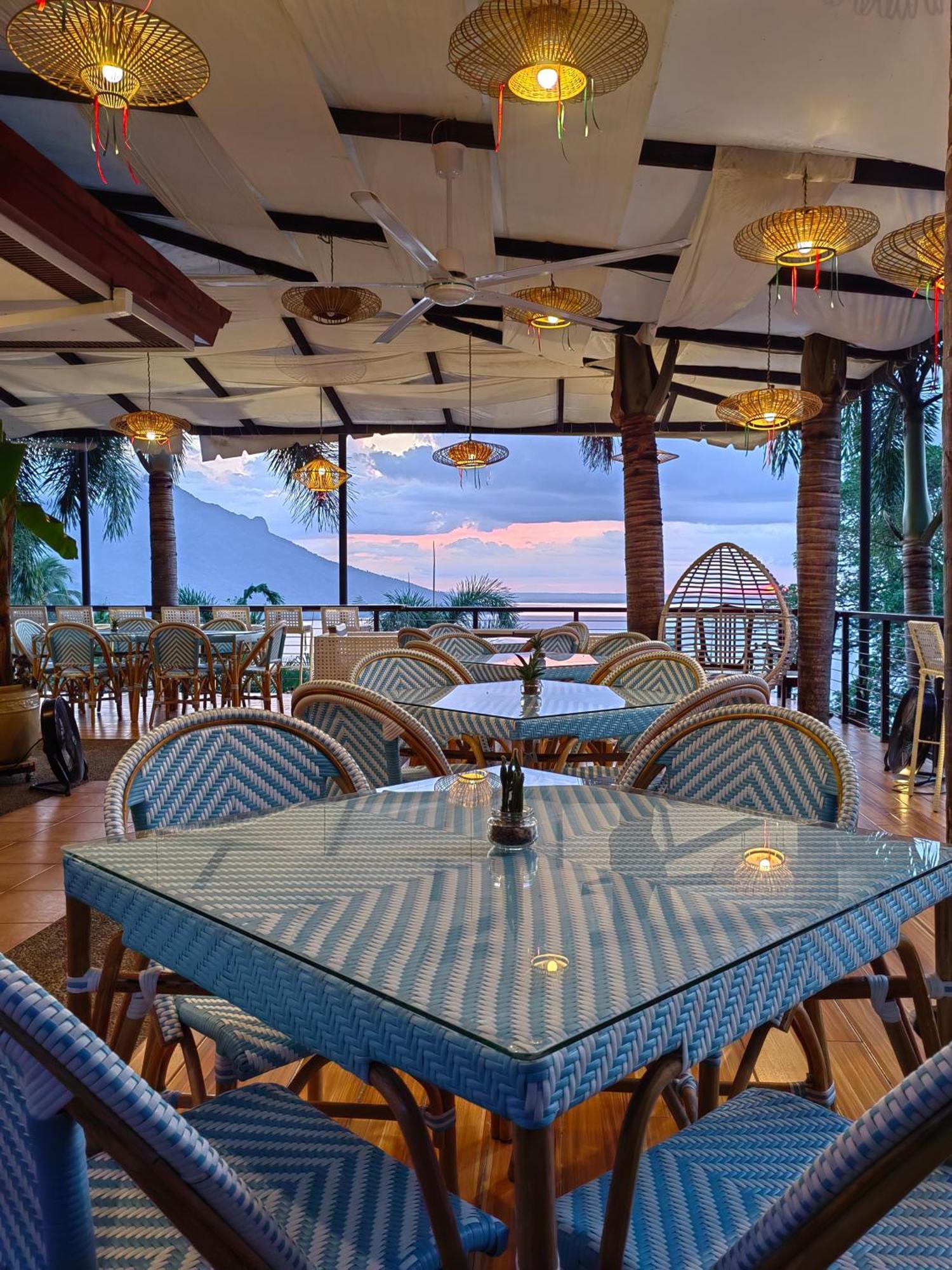 Villas By Eco Hotels Mataasnakahoy Exterior photo