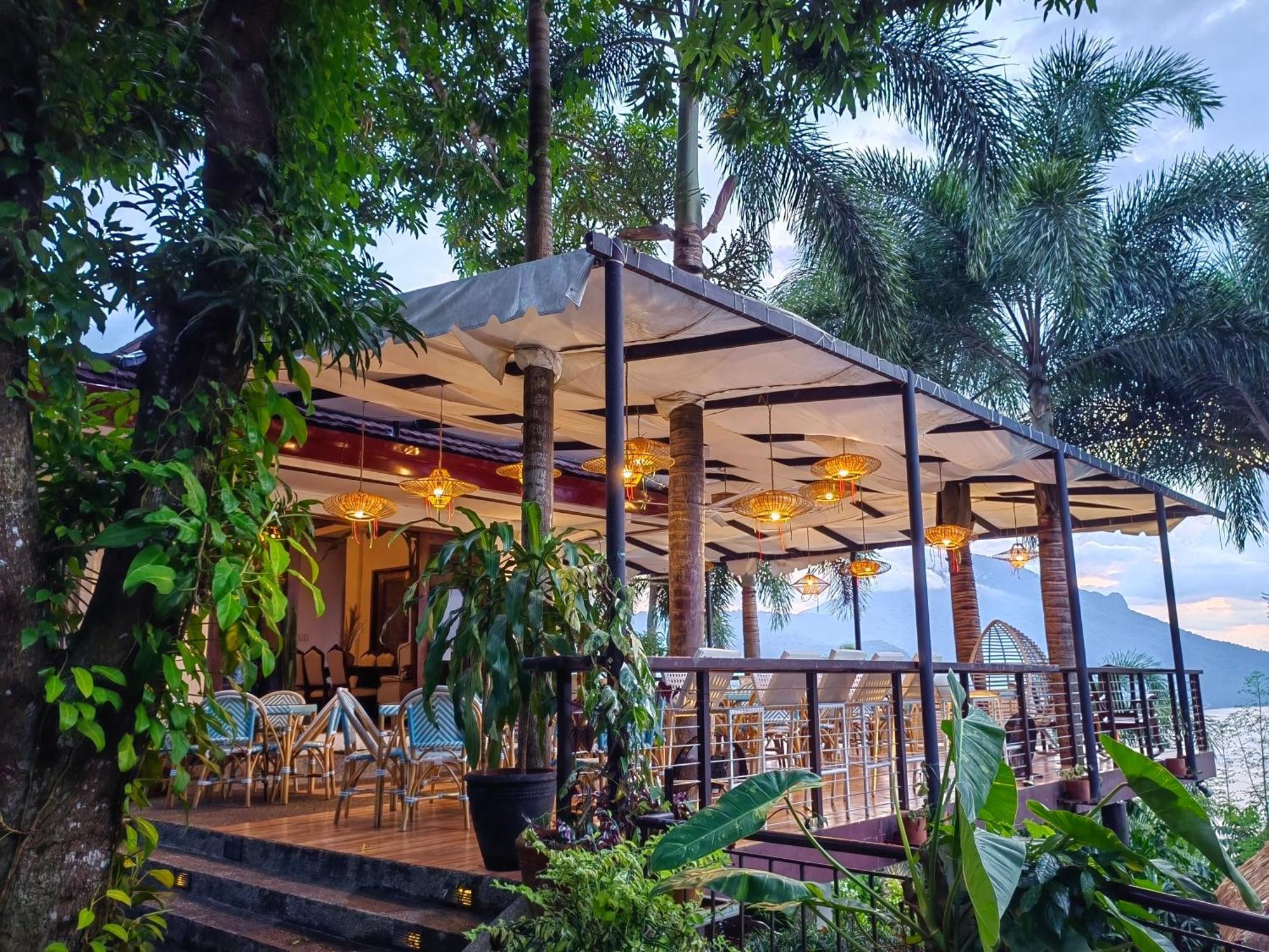 Villas By Eco Hotels Mataasnakahoy Exterior photo